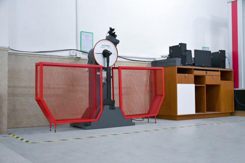 Máquina de prueba de impacto